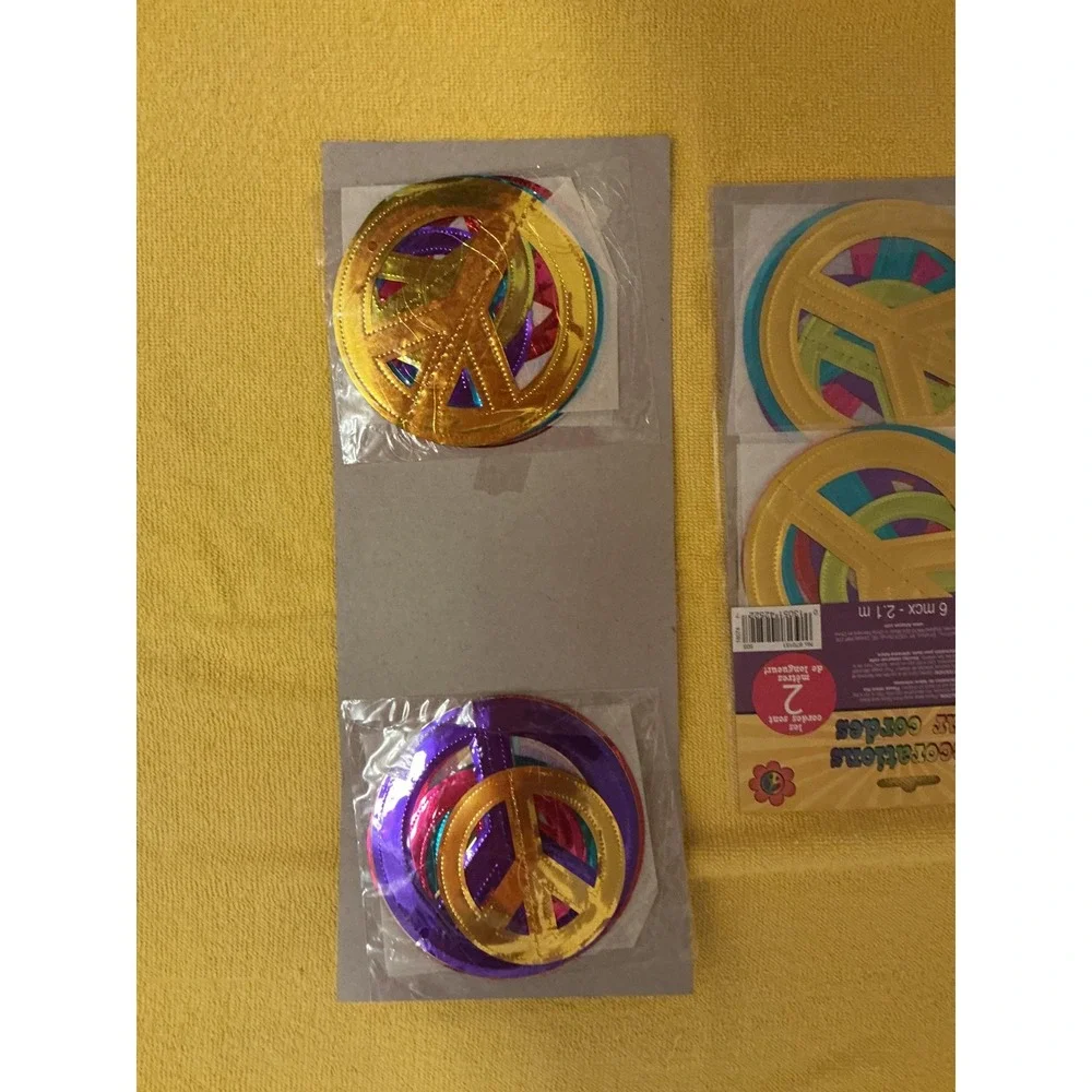 Peace Sign String Decorations 3pk Multicolor 60s‎ Retro 7ft New Groovy Party
